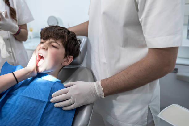 Best Broken or Cracked Tooth Emergency Dentist in Pennside, PA